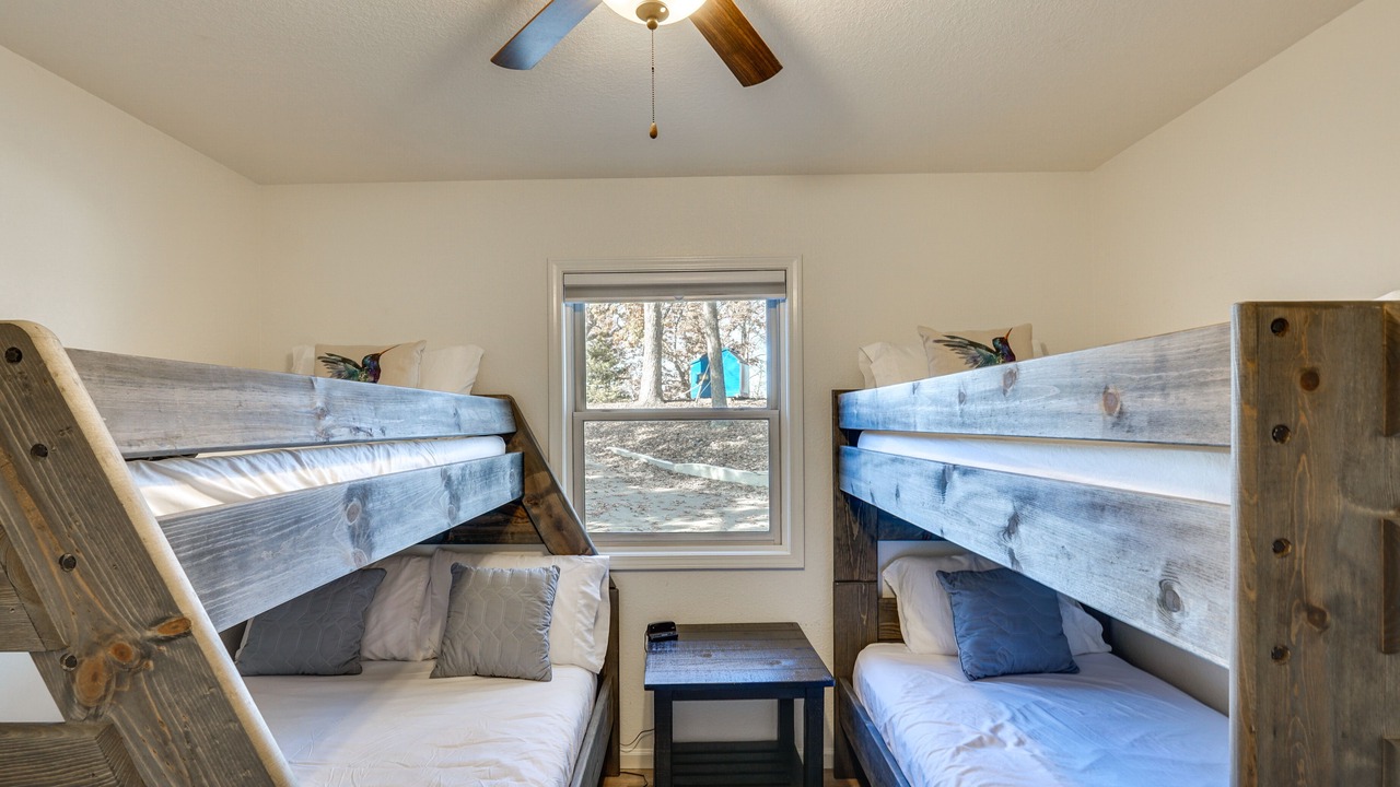 Photo of Bedroom in Lake Ozark