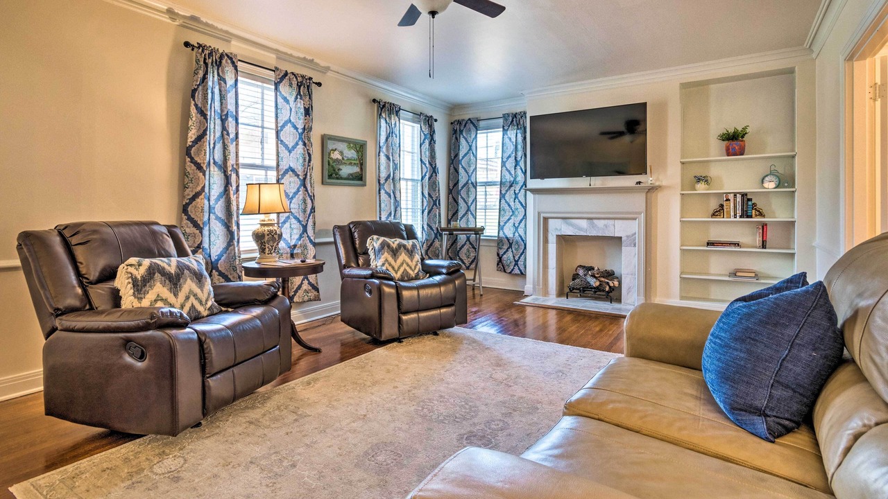 Photo of Bedroom in Midtown