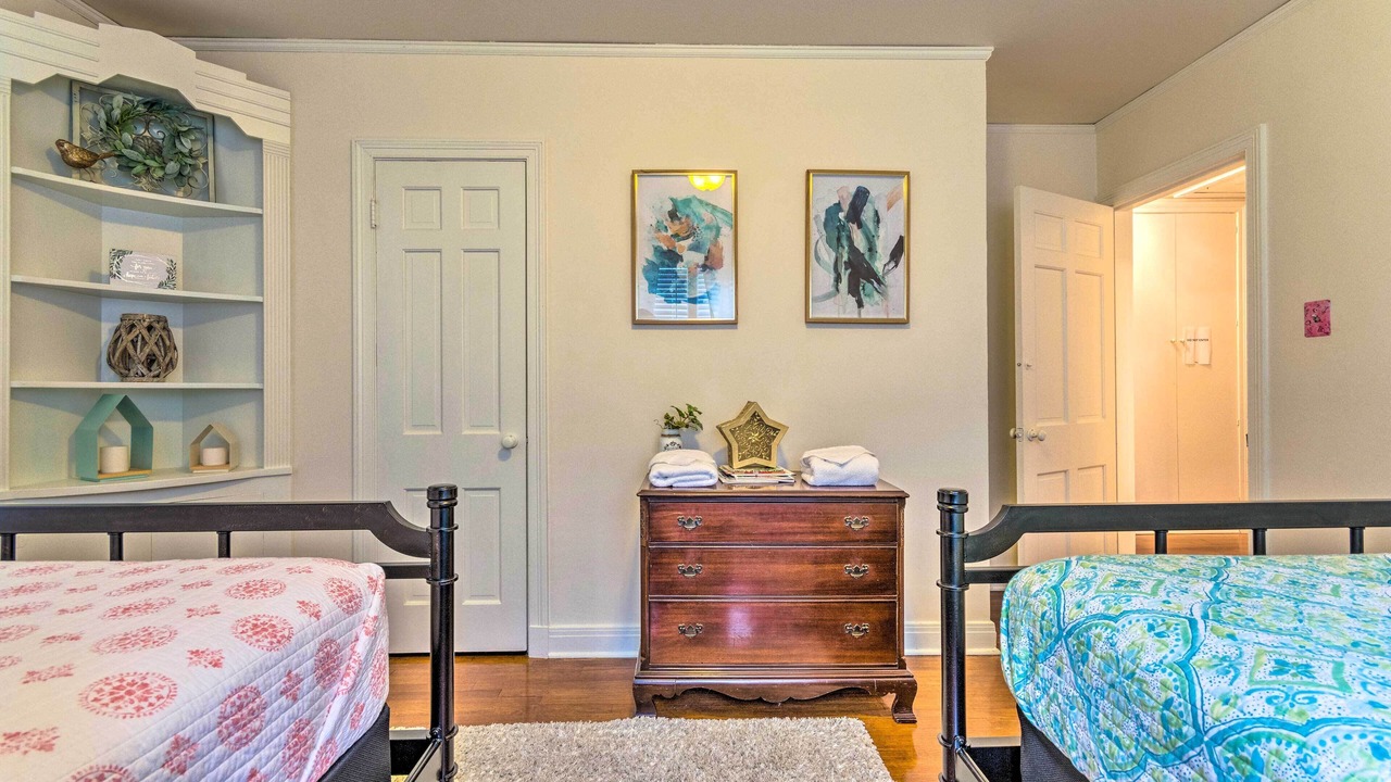 Photo of Bedroom in Midtown