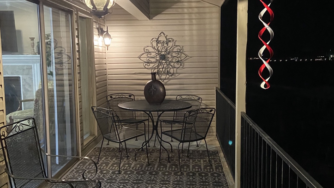 Photo of Patio Balcony in Lake Hamilton