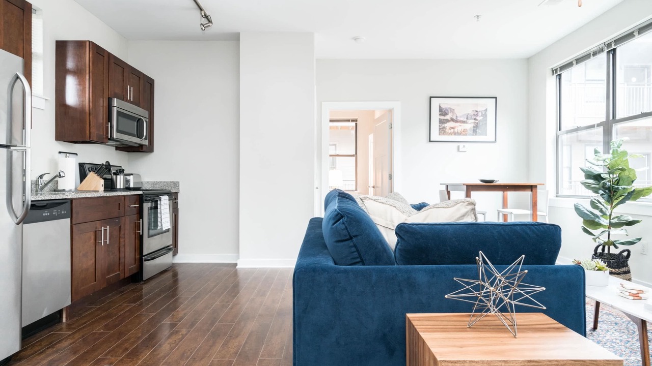 Photo of Livingroom in Hillsboro Village
