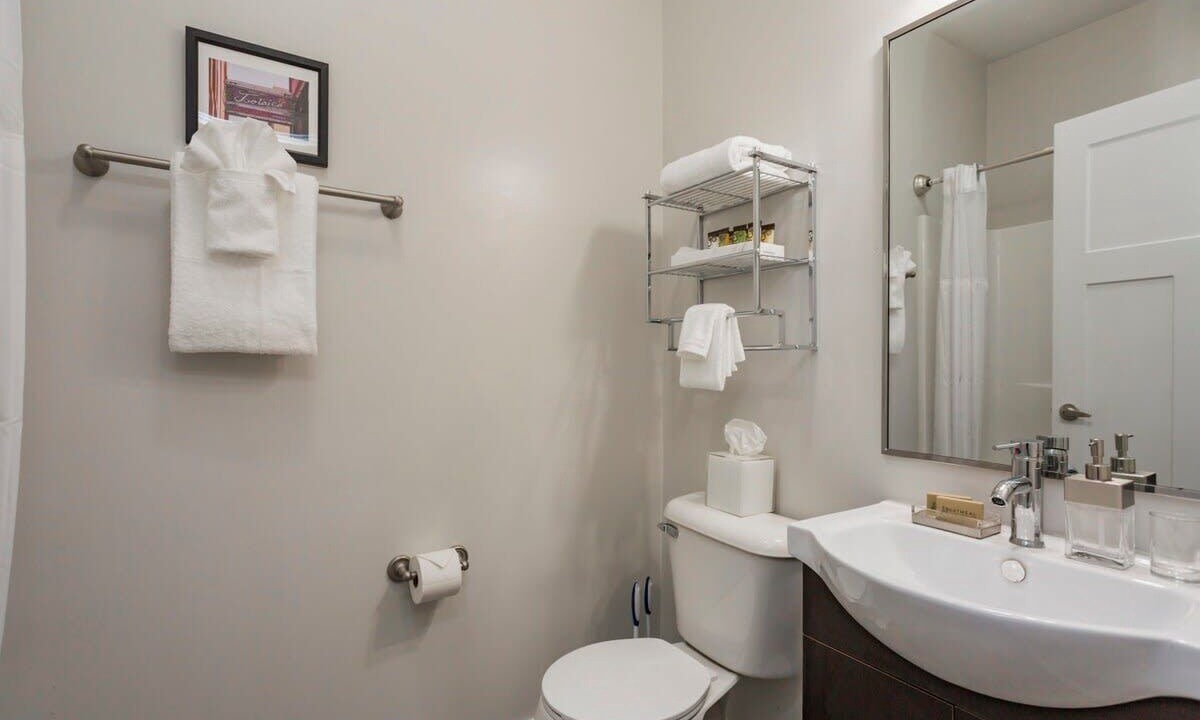 Photo of Bathroom in Hillsboro Village