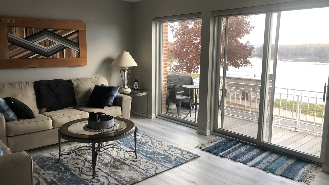 Photo of Livingroom in Bellevue