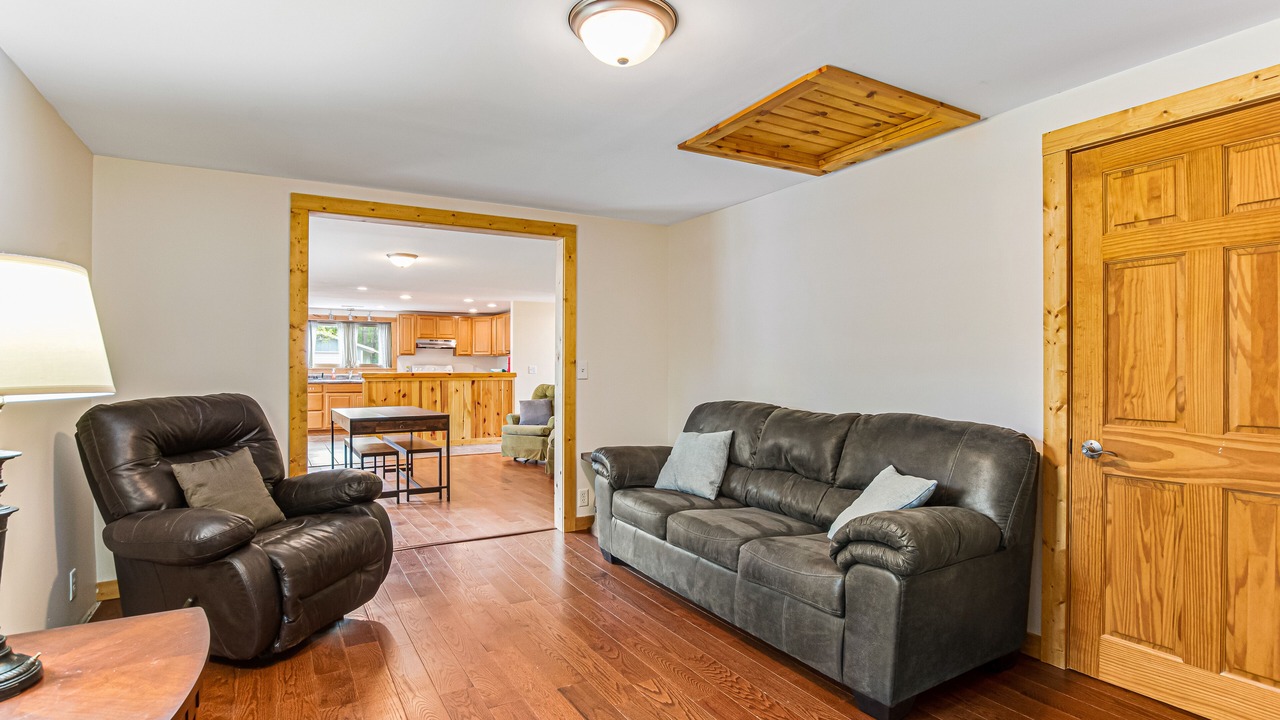 Photo of Livingroom in Mather