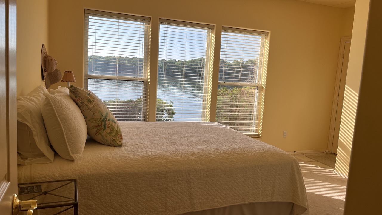 Photo of Bedroom in Bella Vista