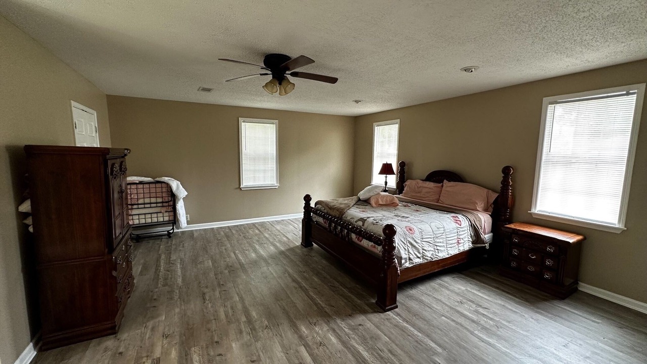 Photo of Bedroom in Mayflower