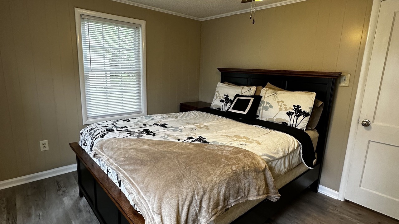 Photo of Bedroom in Mayflower