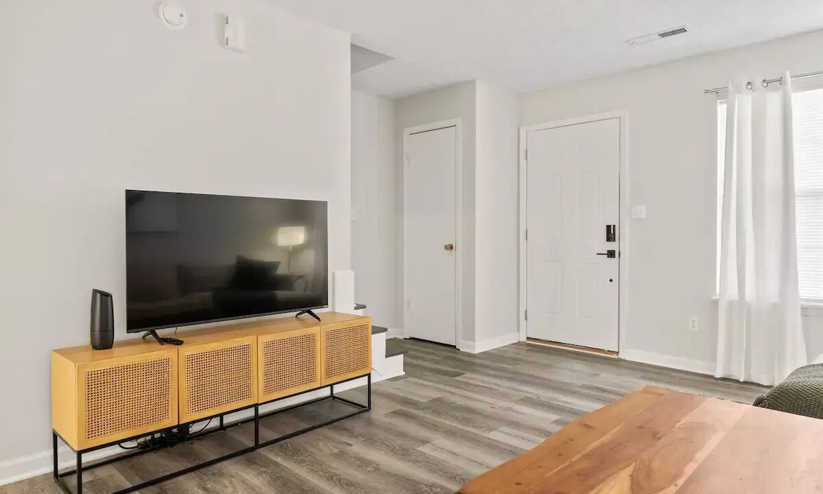 Photo of Livingroom in Bowling Green