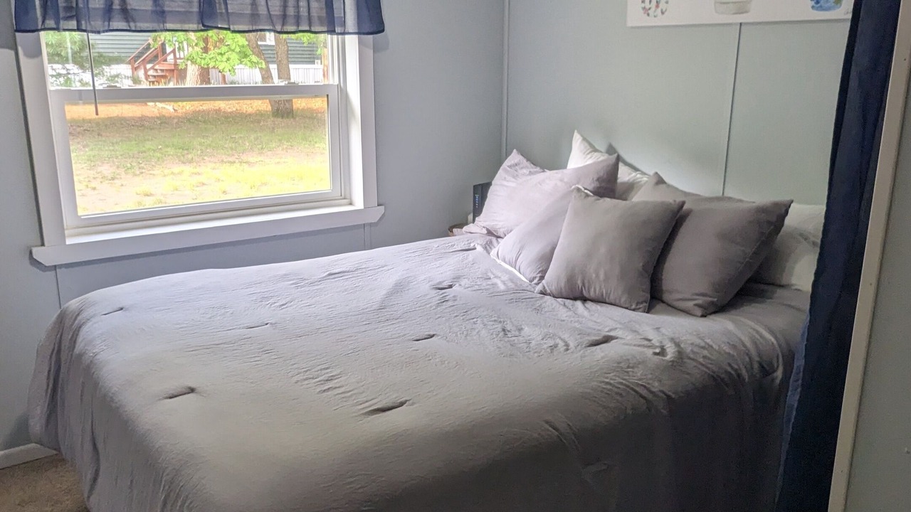 Photo of Bedroom in Friendship