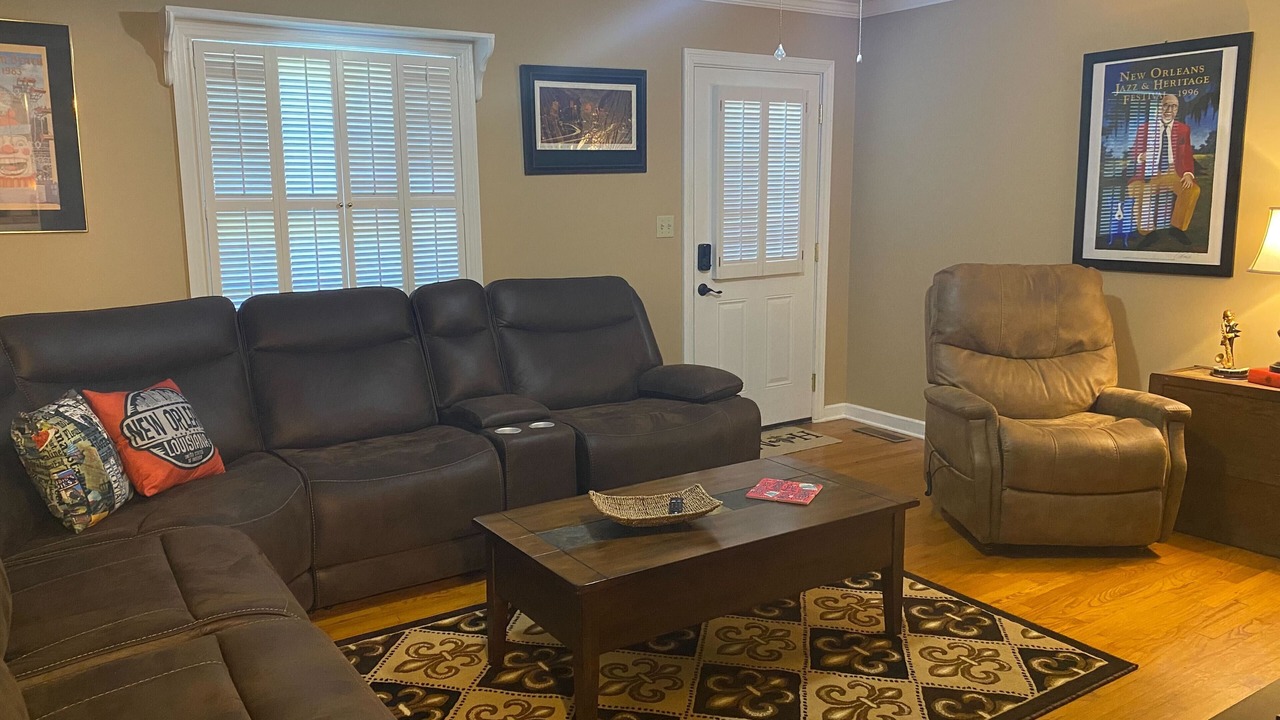 Photo of Livingroom in Maryville
