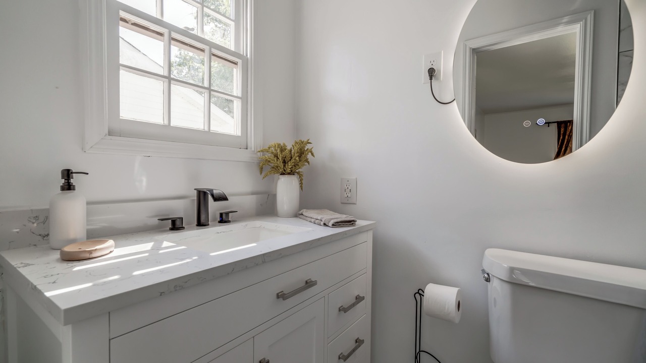 Photo of Bathroom in Central Oklahoma City