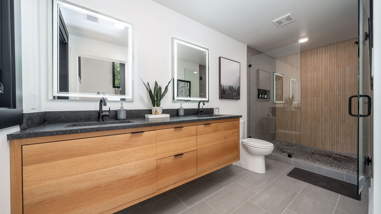 Photo of Bathroom in Hot Springs