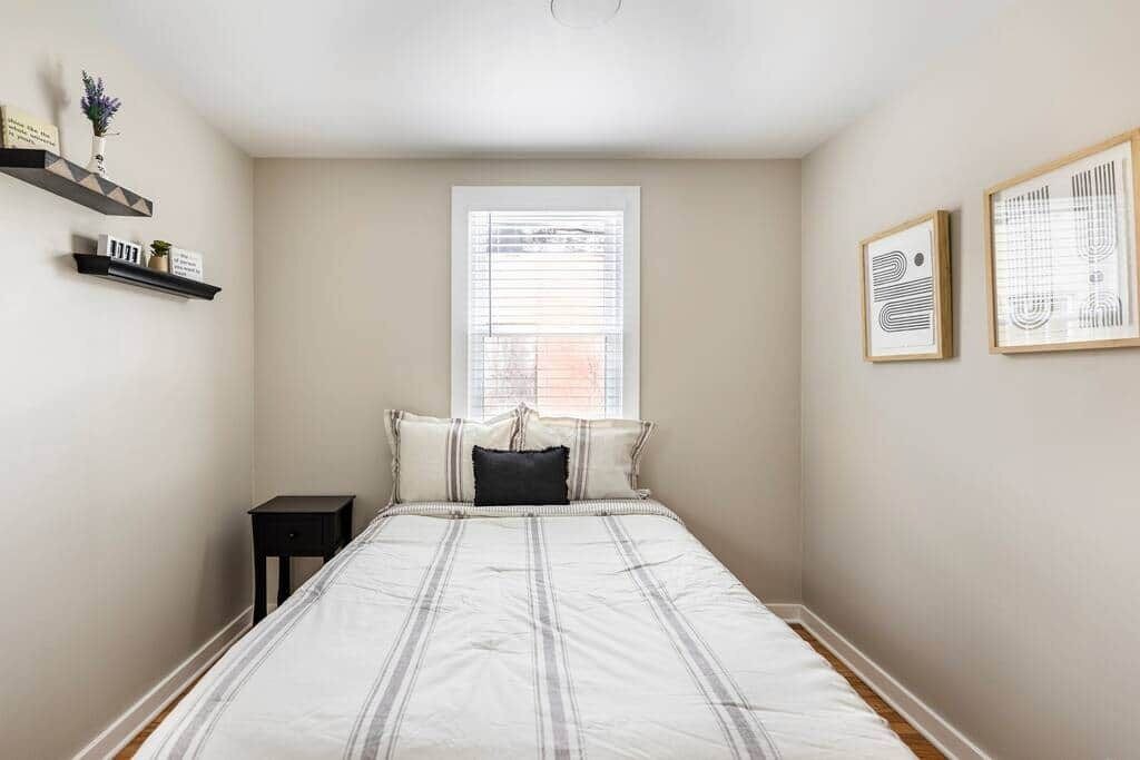 Photo of Bedroom in The Nations