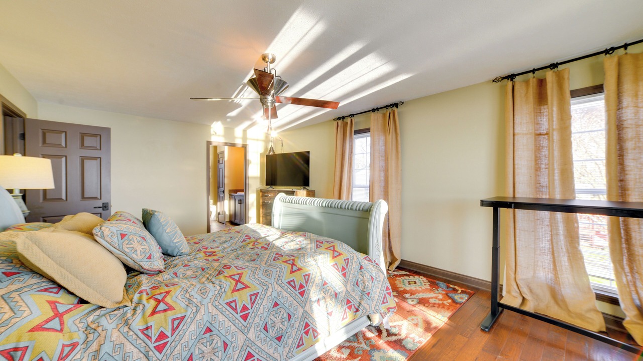 Photo of Bedroom in Big Sandy