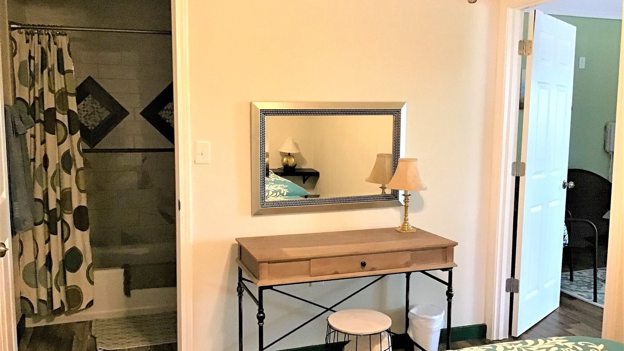 Photo of Bedroom in Mid America