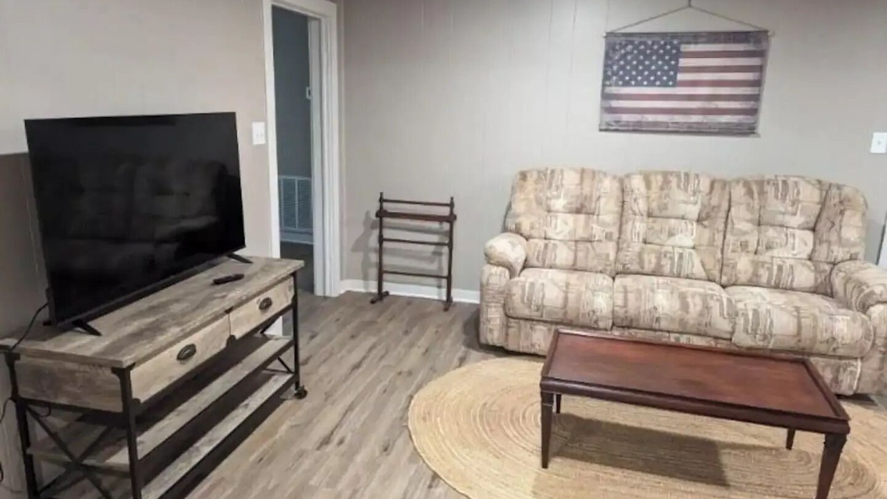 Photo of Livingroom in Concord