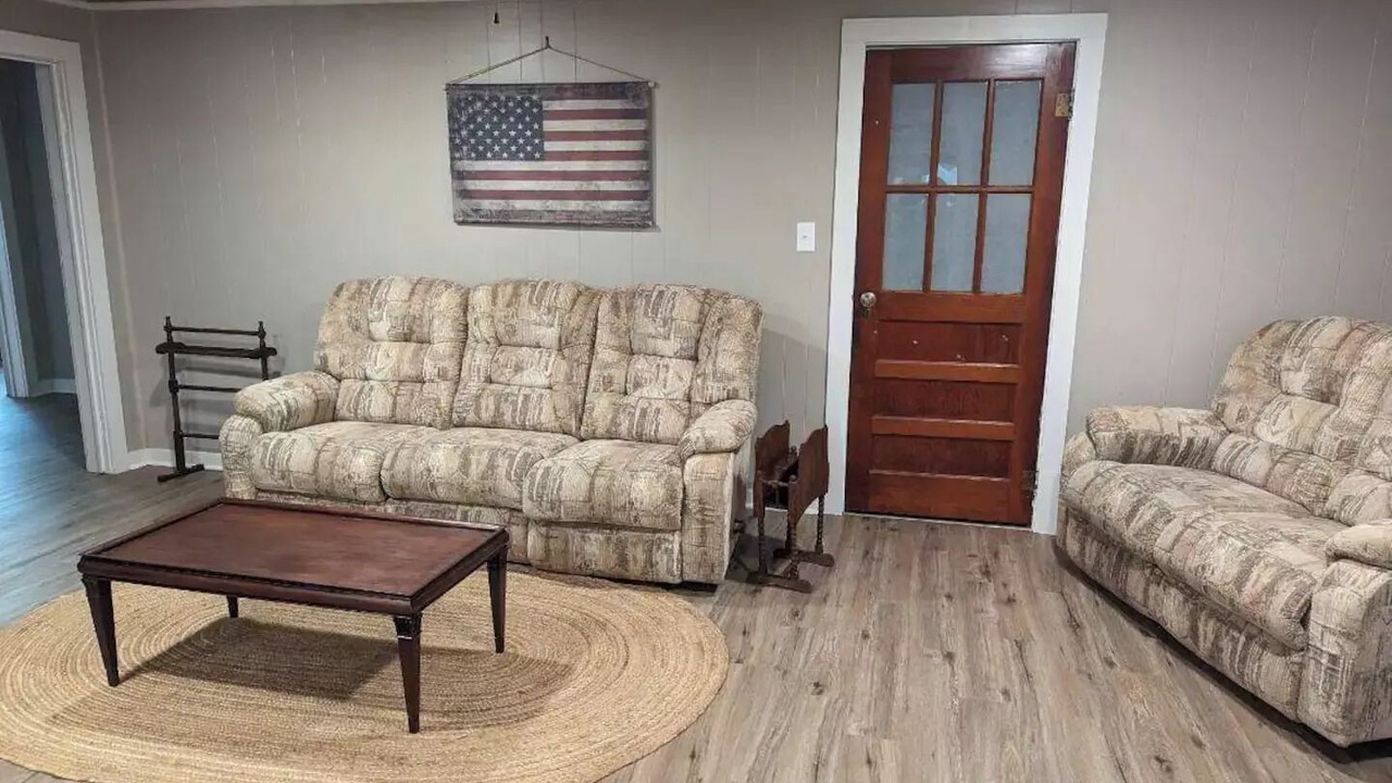 Photo of Livingroom in Concord