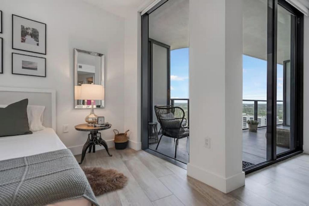 Photo of Bedroom in Midtown