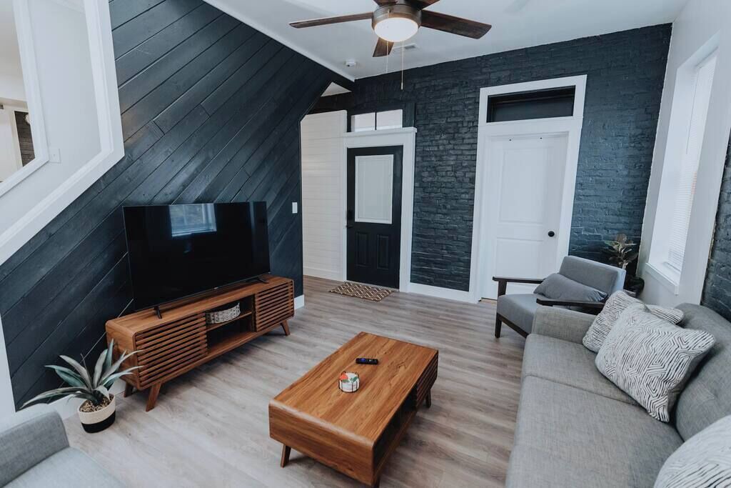 Photo of Livingroom in Soulard