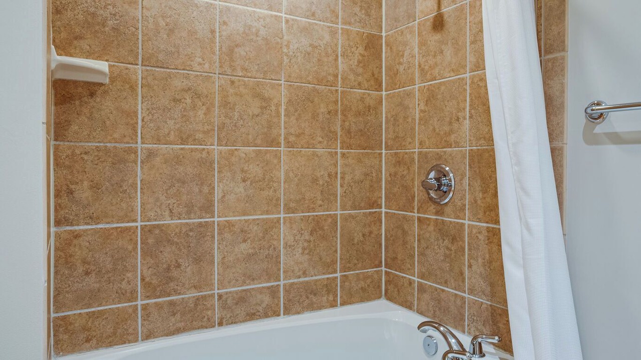 Photo of Bathroom in Historic Edgefield