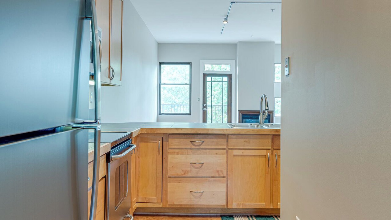 Photo of Kitchen in Historic Edgefield