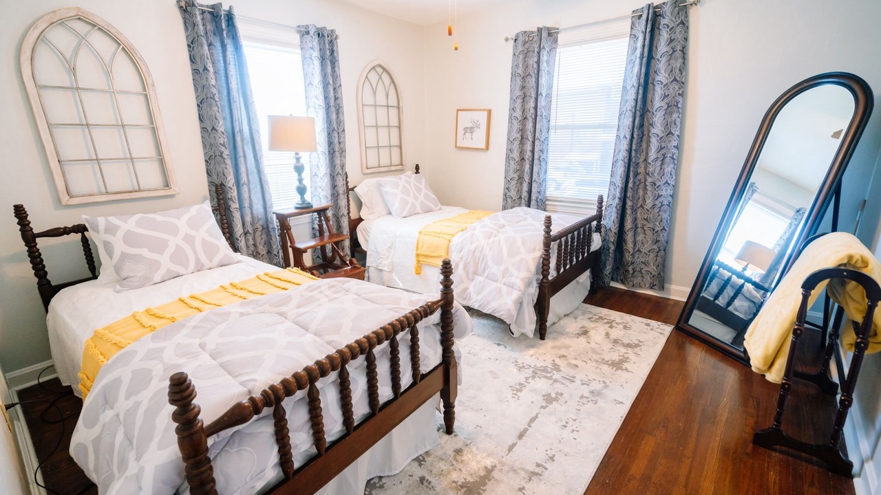 Photo of Bedroom in Columbia