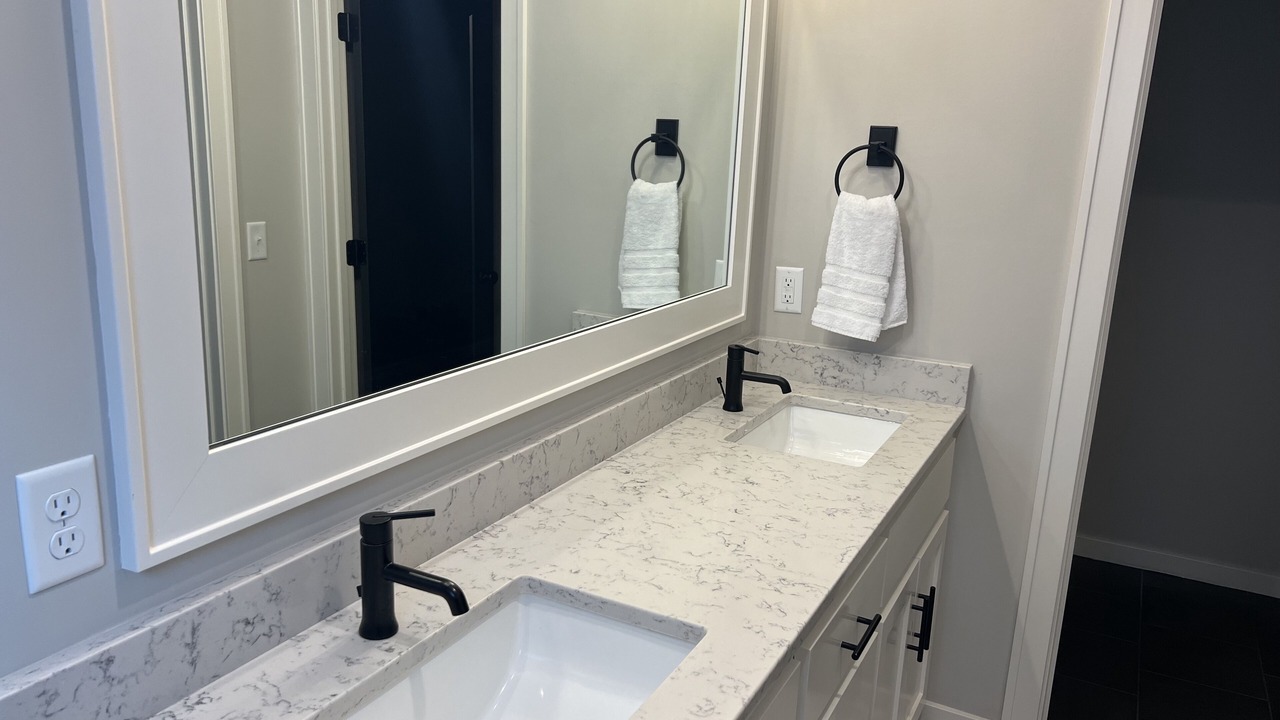 Photo of Bathroom in Plaza Westport