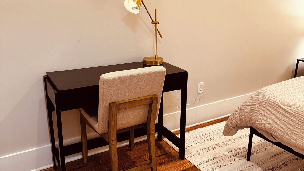 Photo of Bedroom in Knoxville