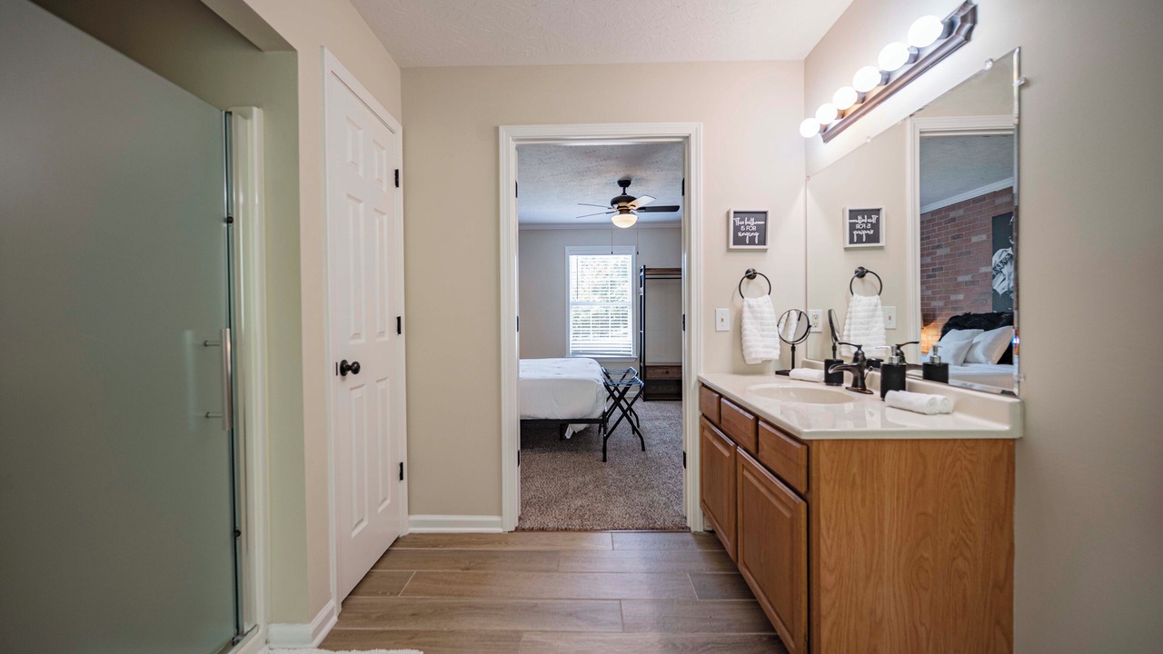 Photo of Bedroom in Ashland City