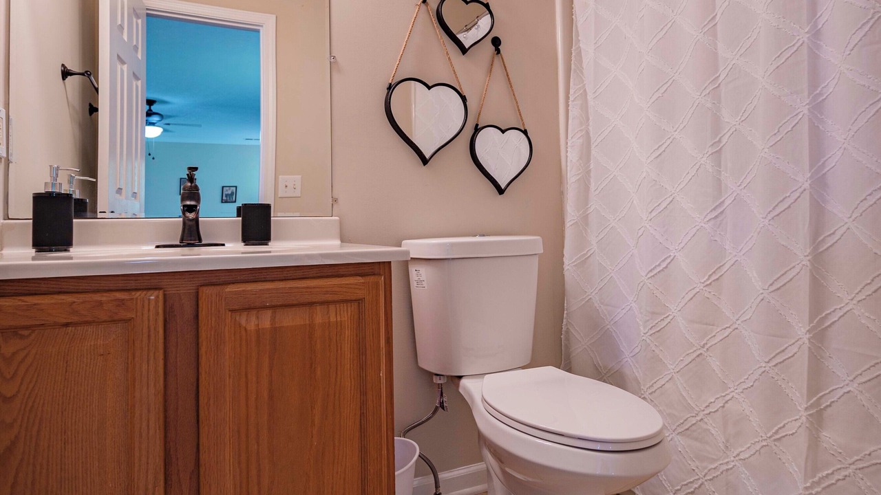 Photo of Bathroom in Ashland City