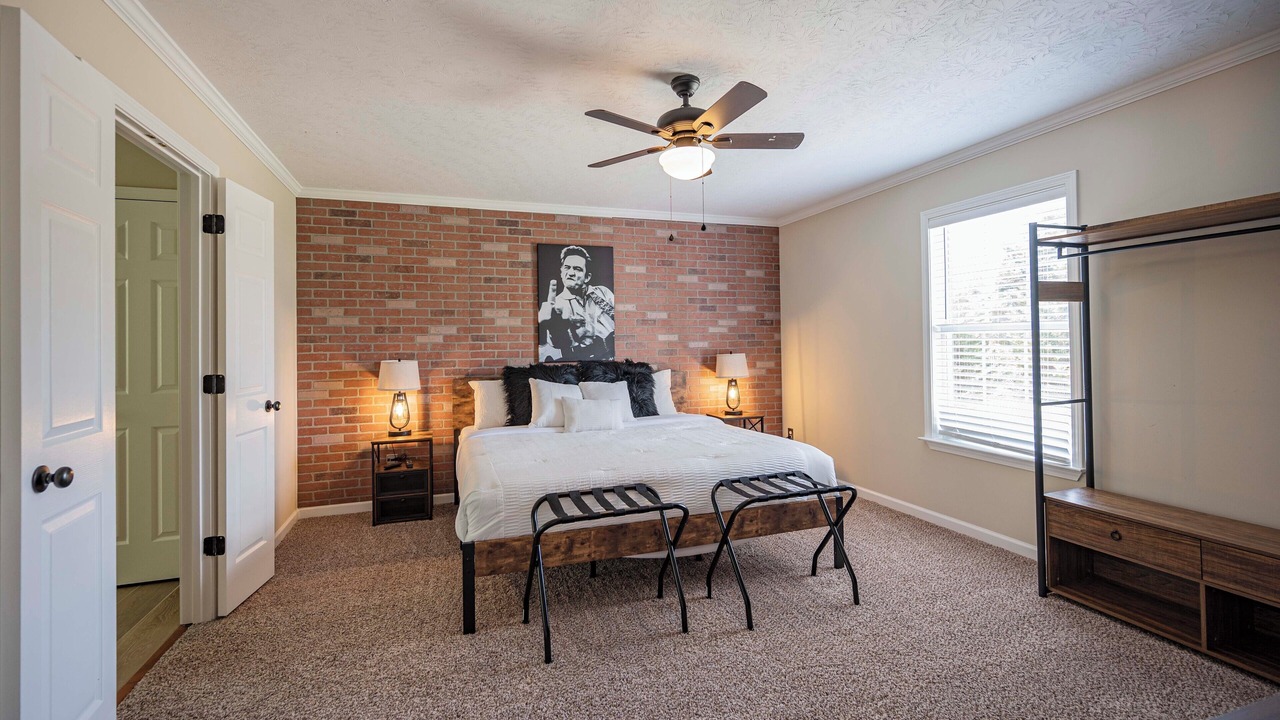 Photo of Bedroom in Ashland City