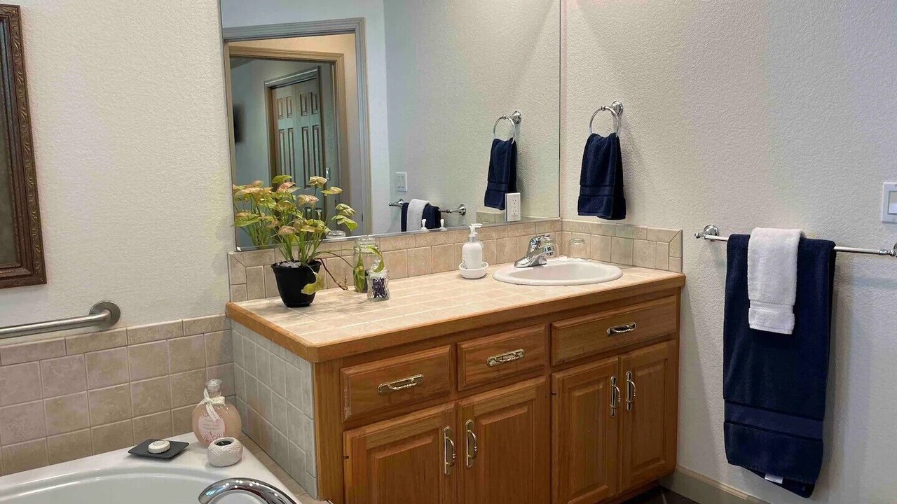 Photo of Bathroom in Arkadelphia