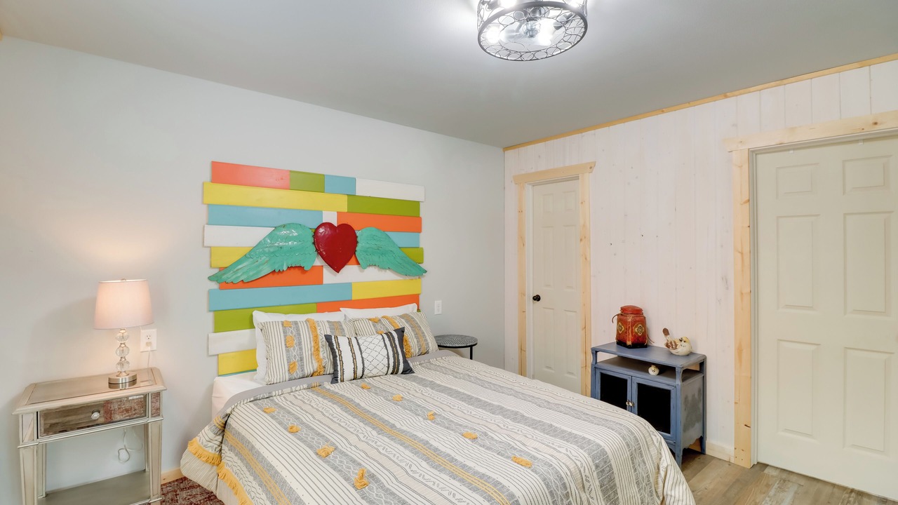 Photo of Bedroom in Higden