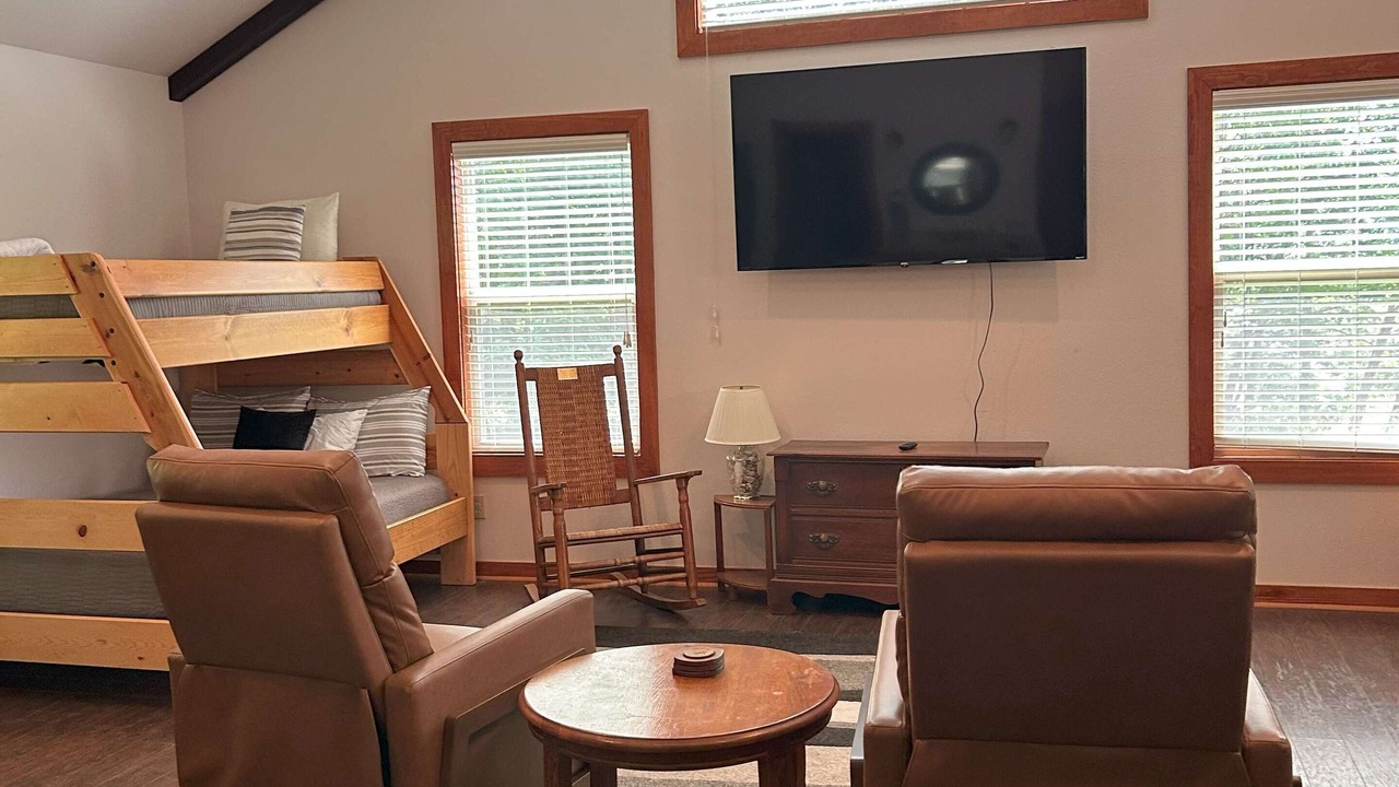 Photo of Livingroom in Eureka Springs