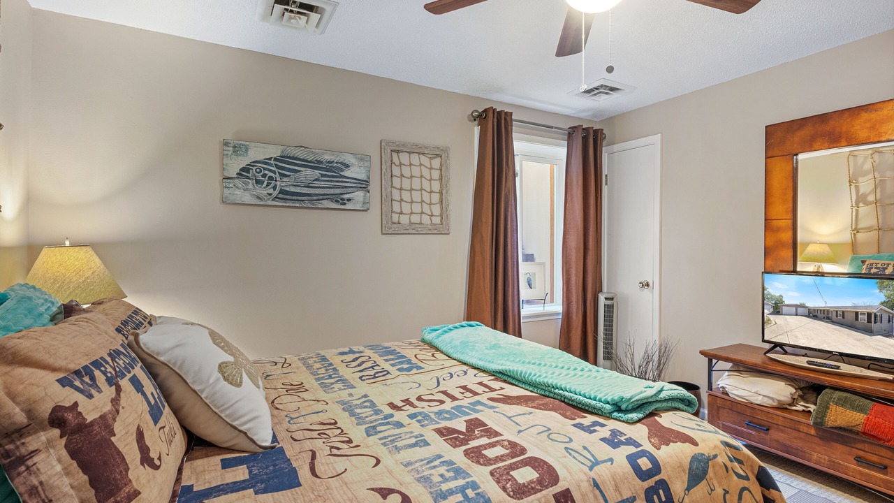 Photo of Bedroom in Gravois Mills