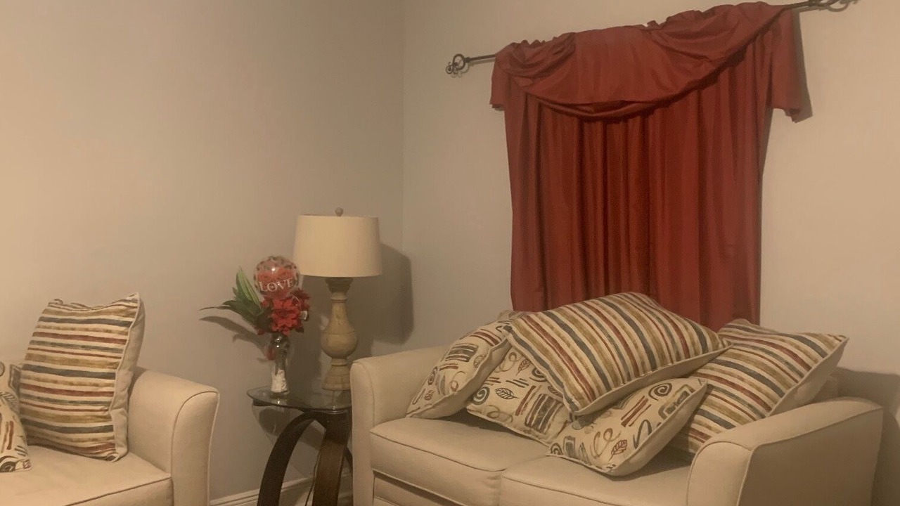 Photo of Livingroom in Park Forest - LA North