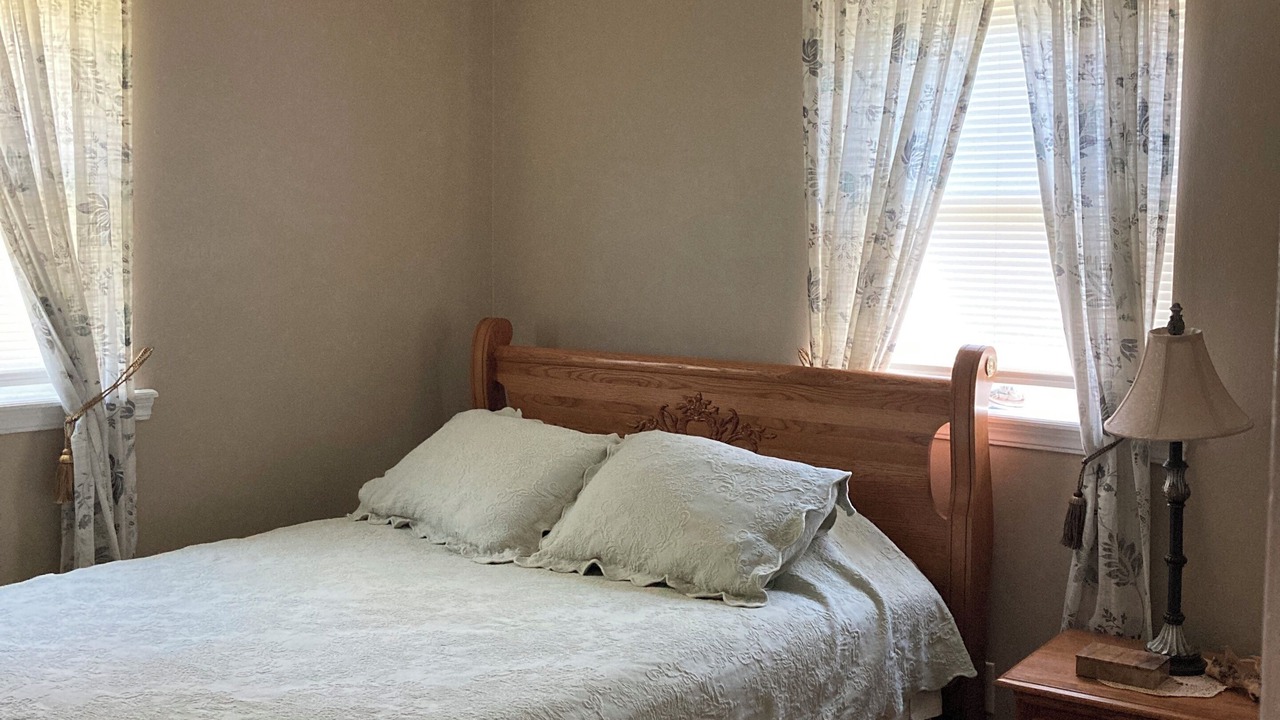 Photo of Bedroom in Russellville
