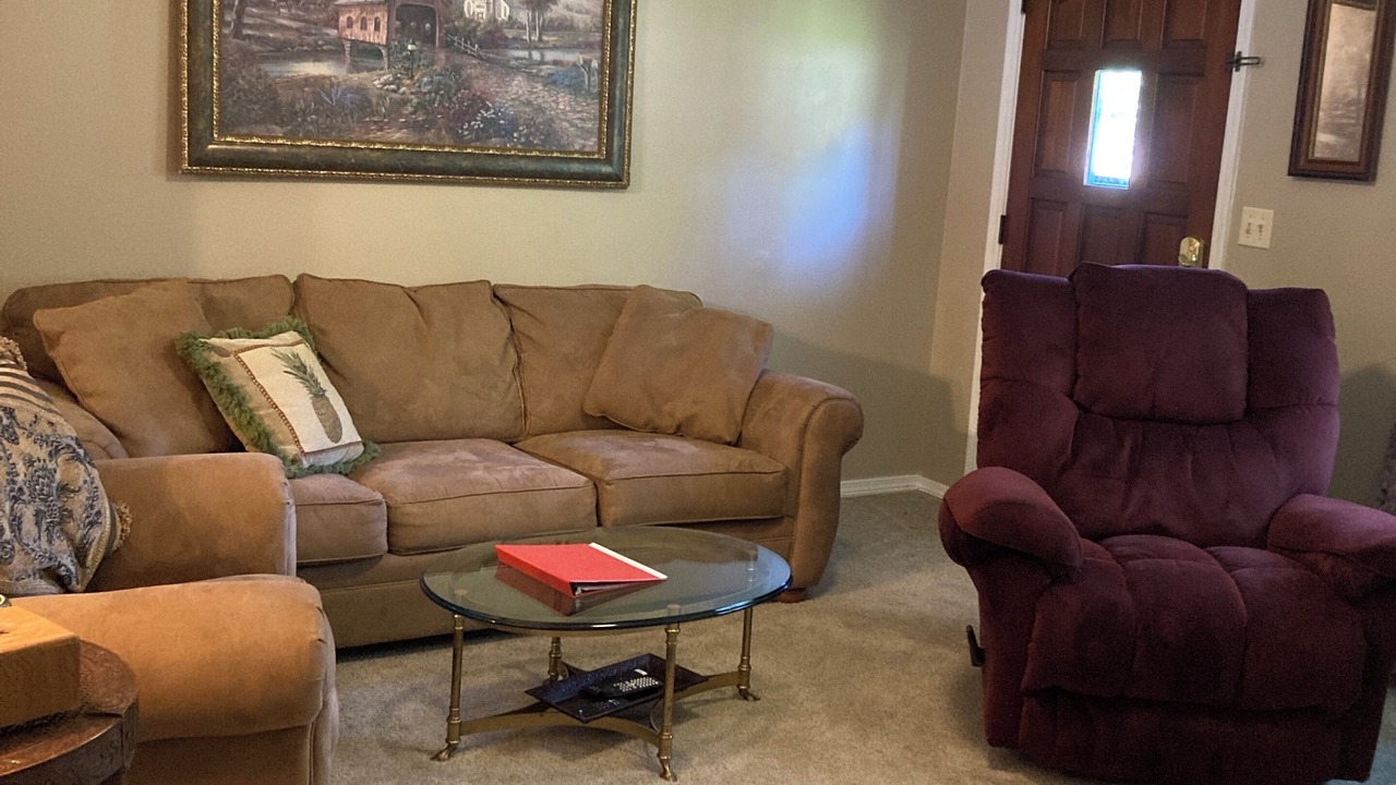 Photo of Livingroom in Russellville