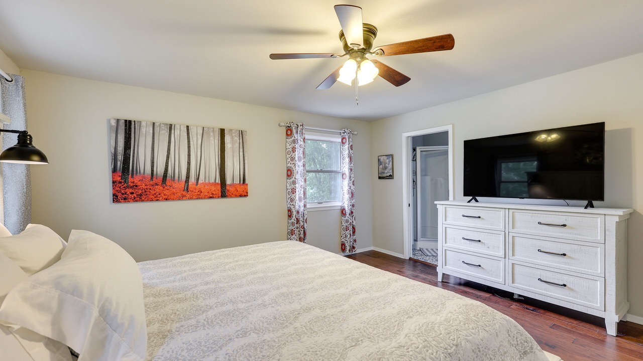 Photo of Bedroom in Hot Springs Village