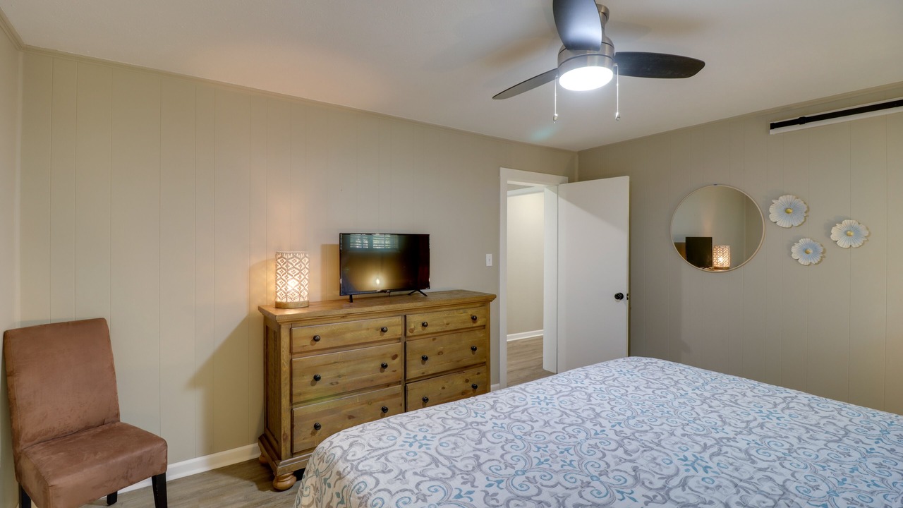 Photo of Bedroom in Greers Ferry