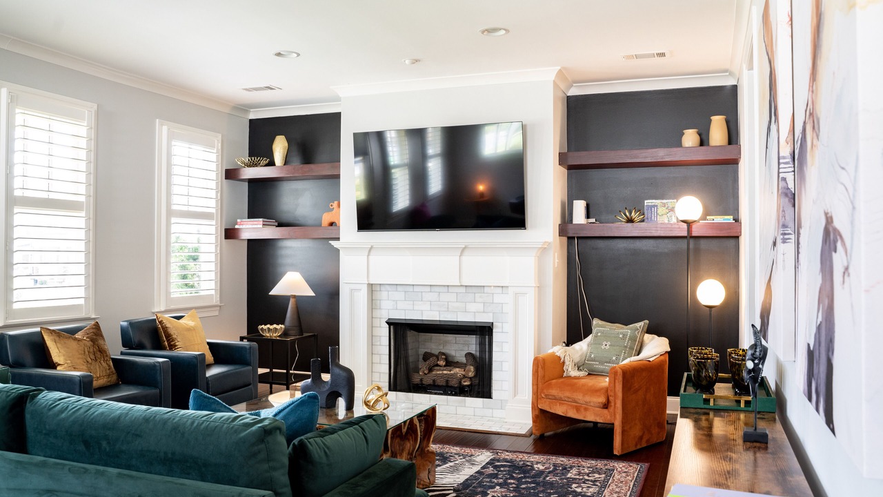 Photo of Livingroom in East Memphis