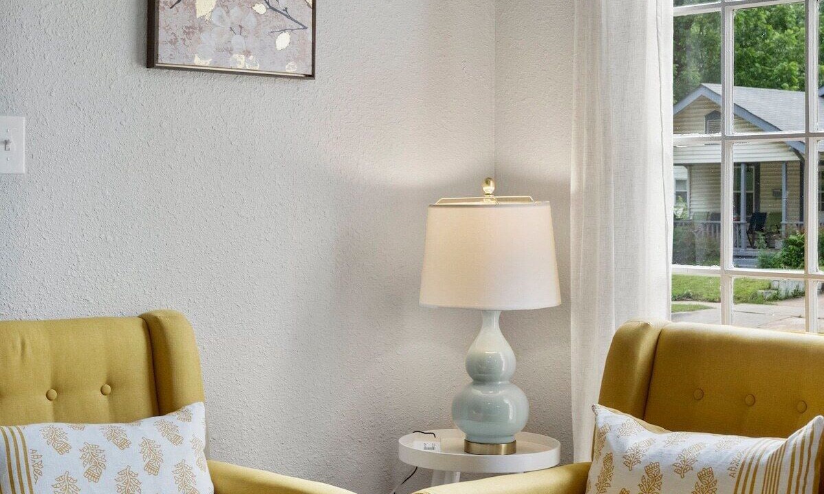 Photo of Livingroom in Tulsa