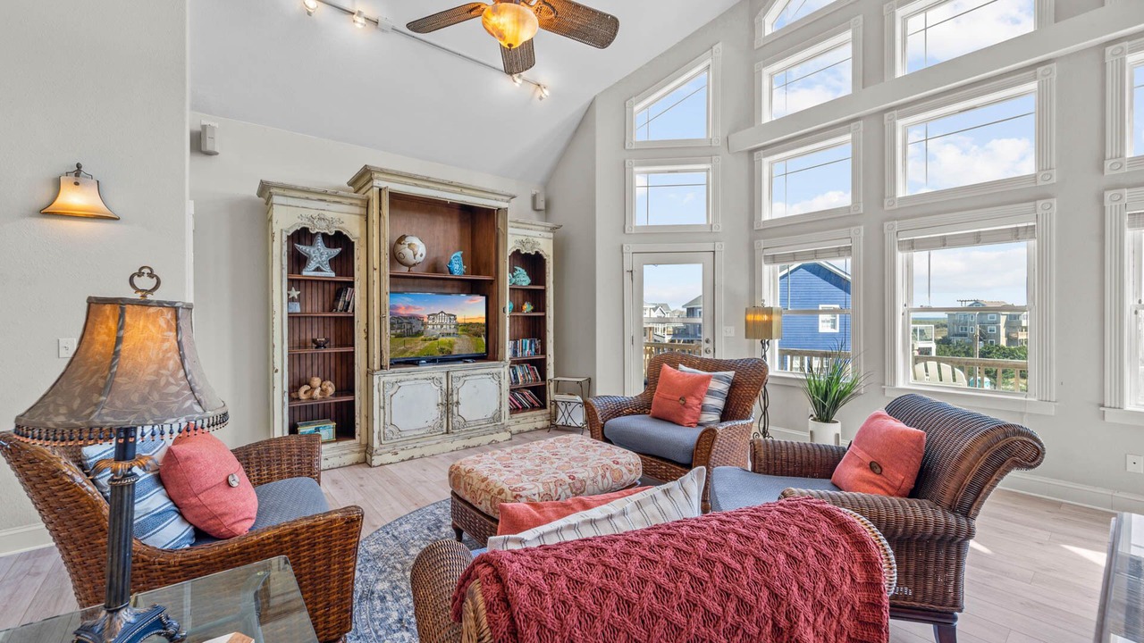 Photo of Bedroom in Waves