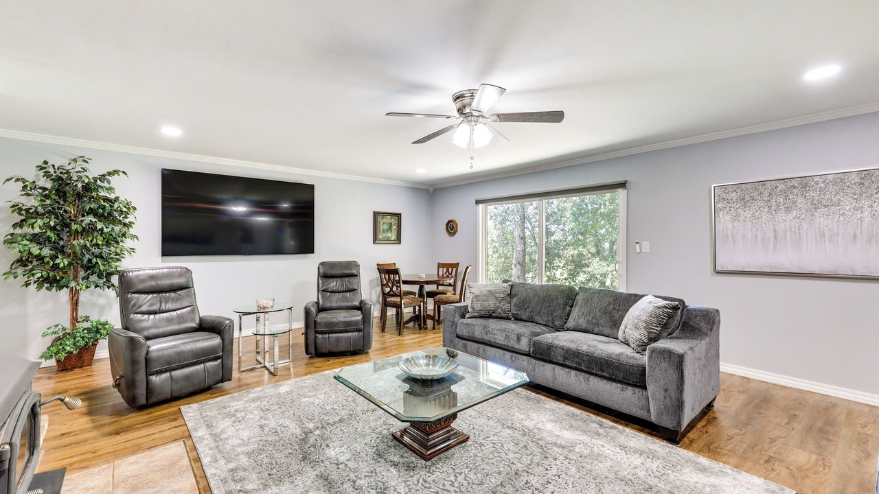 Photo of Livingroom in Fayetteville