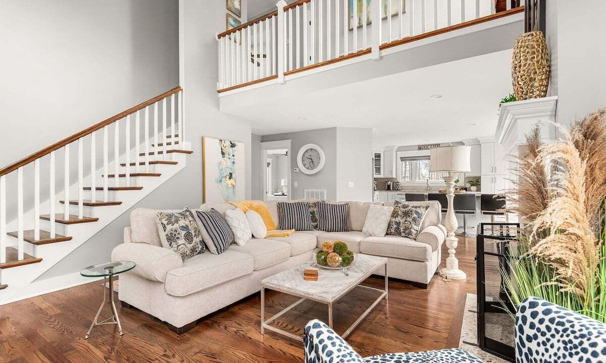 Photo of Livingroom in Pegram