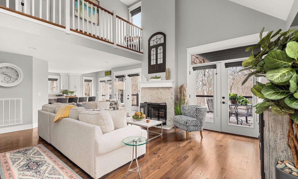 Photo of Livingroom in Pegram