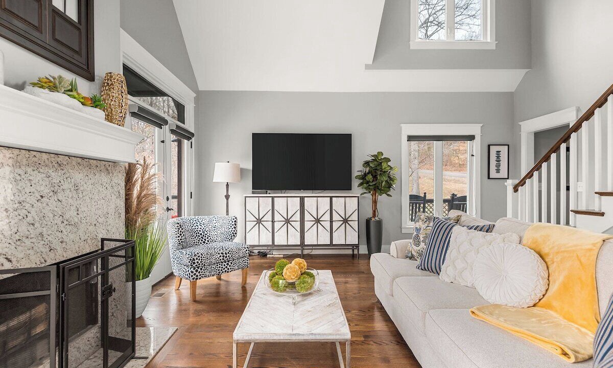 Photo of Livingroom in Pegram