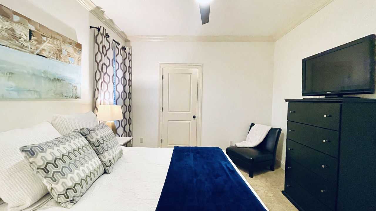 Photo of Bedroom in Oxford