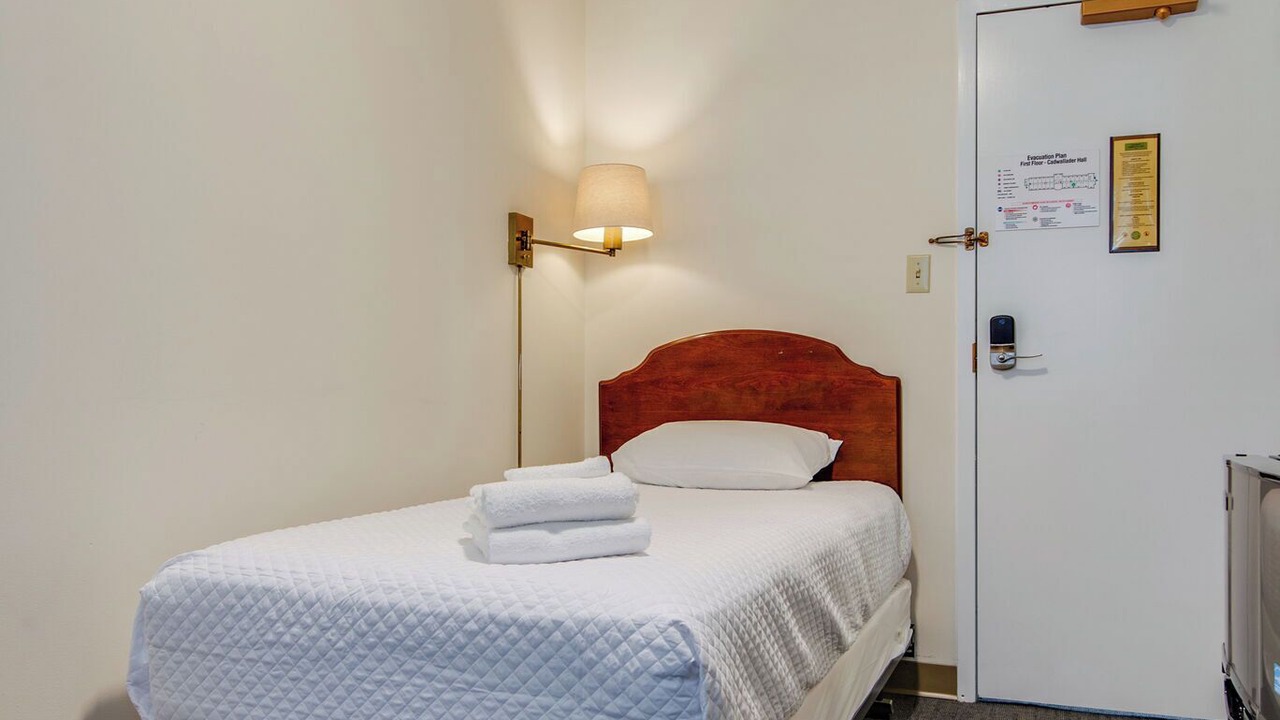Photo of Bedroom in Music Row