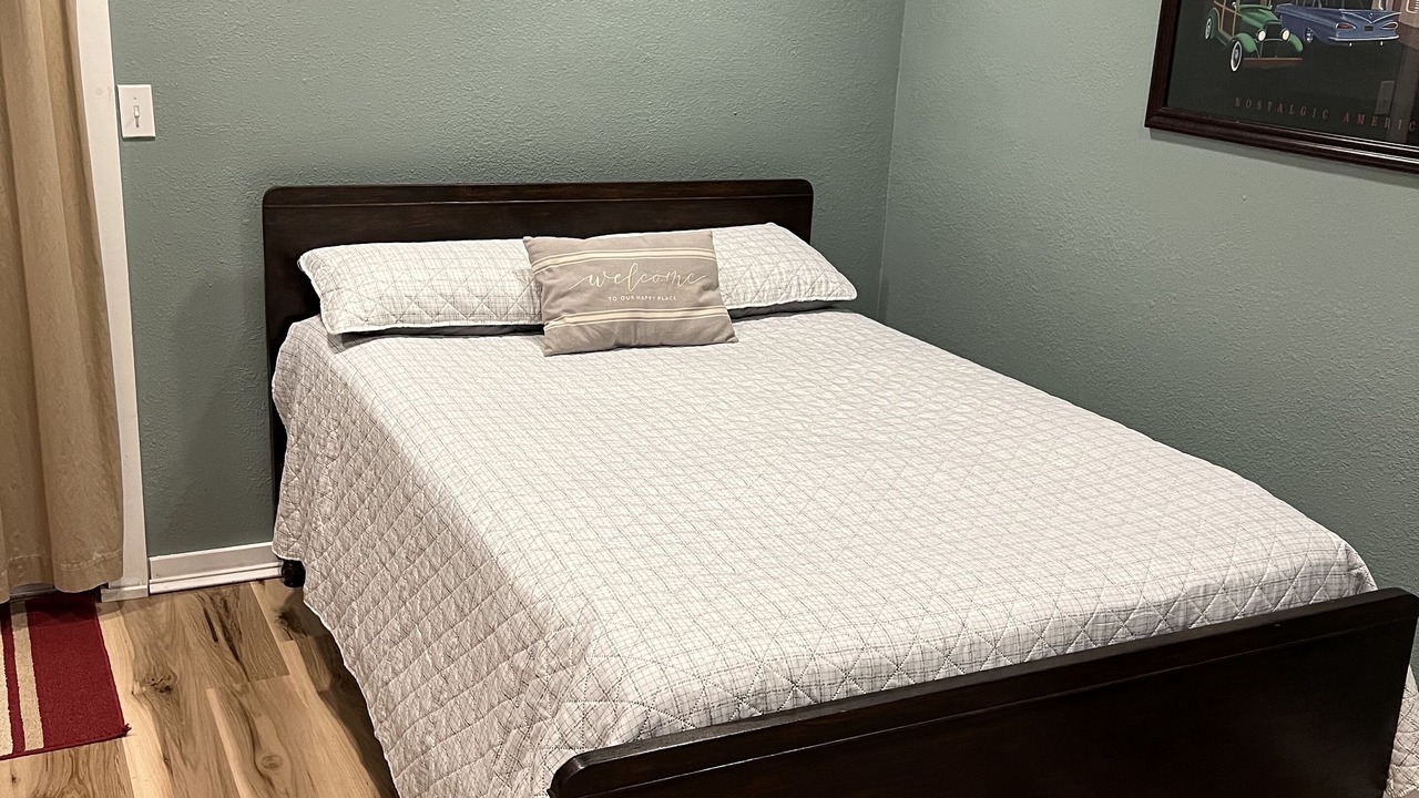 Photo of Bedroom in Richland